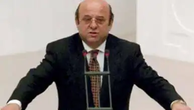 Eski Bakanımız Vefat Etti