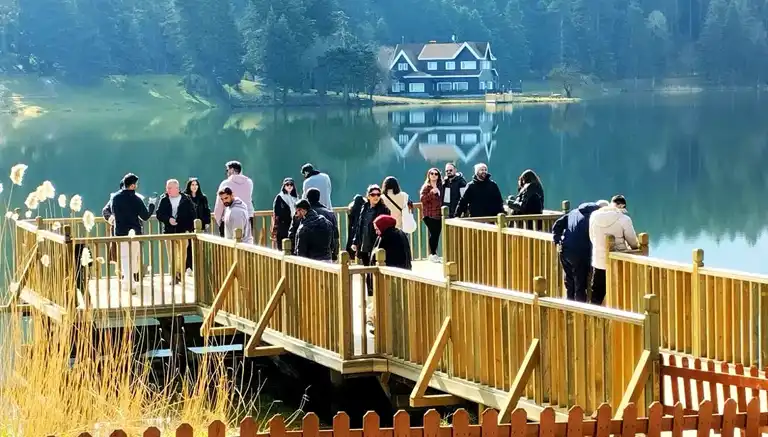 Gölcük Tabiat Parkı Sömestrde Doldu Taştı!